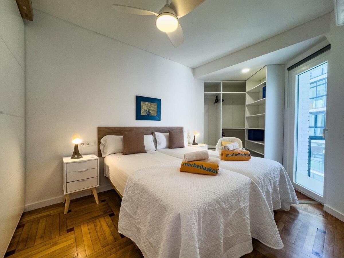 Valdecantos 6b- Front Line Harbour Apartment *